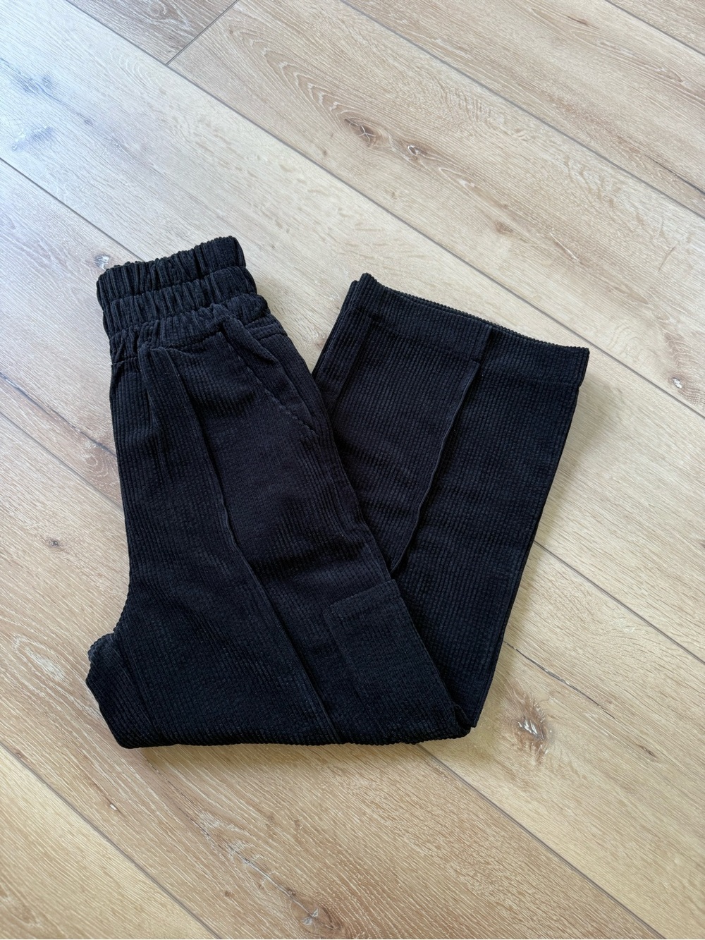 New In Corduroy Cargo Wide Leg Pants